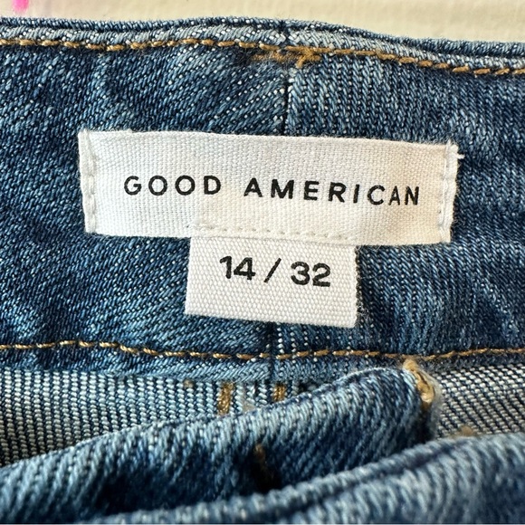 Good American Good Classic Button Fly Indigo Wide Leg Jeans - Picture 7 of 9